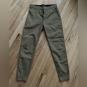 Tan Zara skinny men pants in size small.